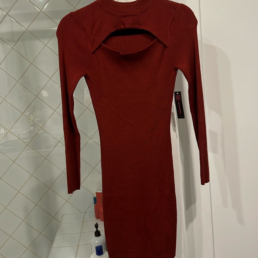Knit sweater dress with long sleeves